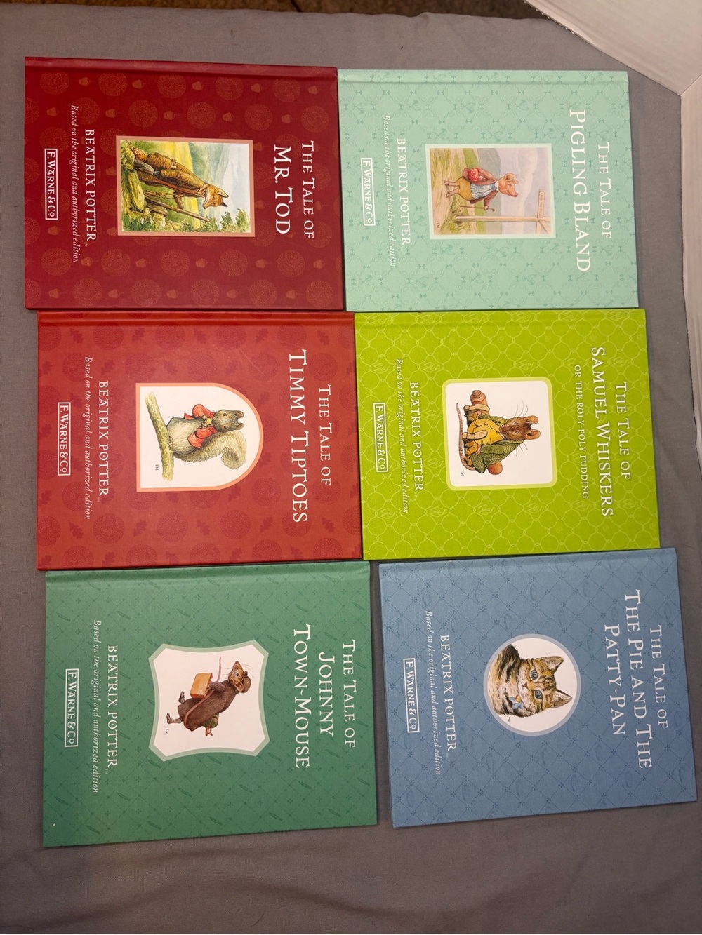 The Complete Peter Rabbit Library Box Set by Beatrix Potter - Yellow - Picture 7 of 9